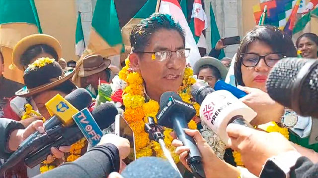 Félix Patzi, candidato presidencial MTS