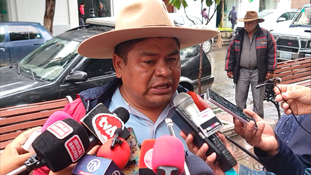 Rivelino Zenteno, Ejecutivo Central Campesina de Cercado